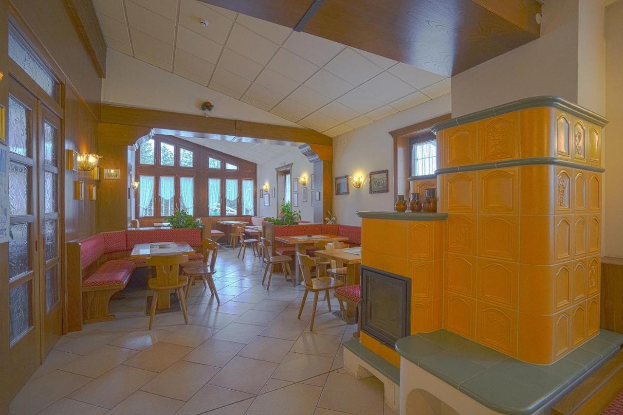 Gh Hotel Fratazza San Martino Di Castrozza Exteriör bild